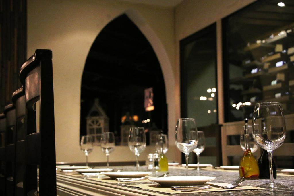 Urban Faqra Hotel Mzaar Kfardebian Exterior photo